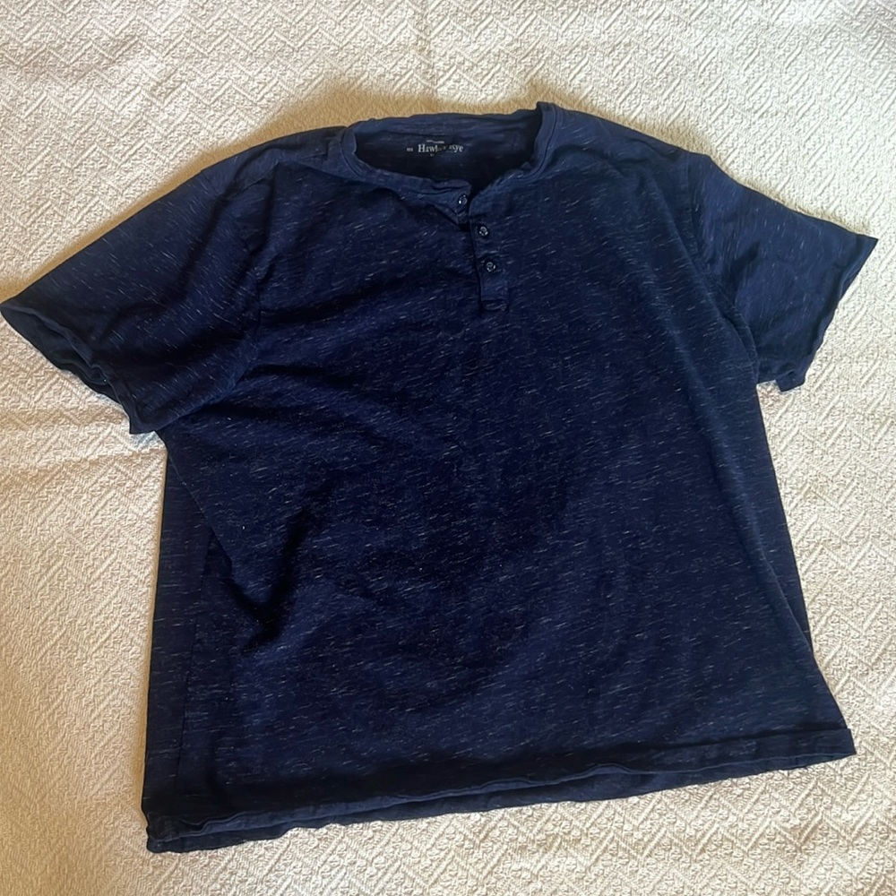 Men’s 2xl Hawker Rye button tee shirt
Good condition